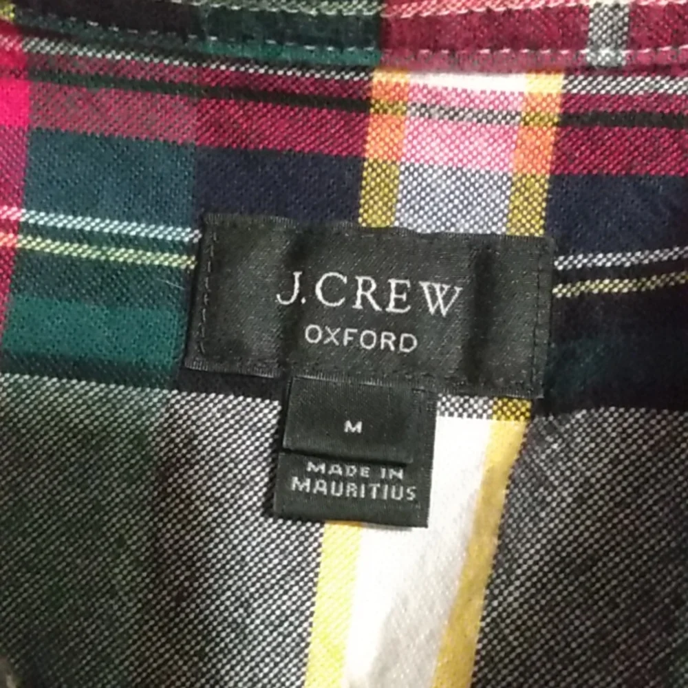 Men's J. Crew plaid oxford shirt